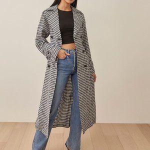 Reformation Belgium Linen Trench Size Large  ✨Host Pick✨